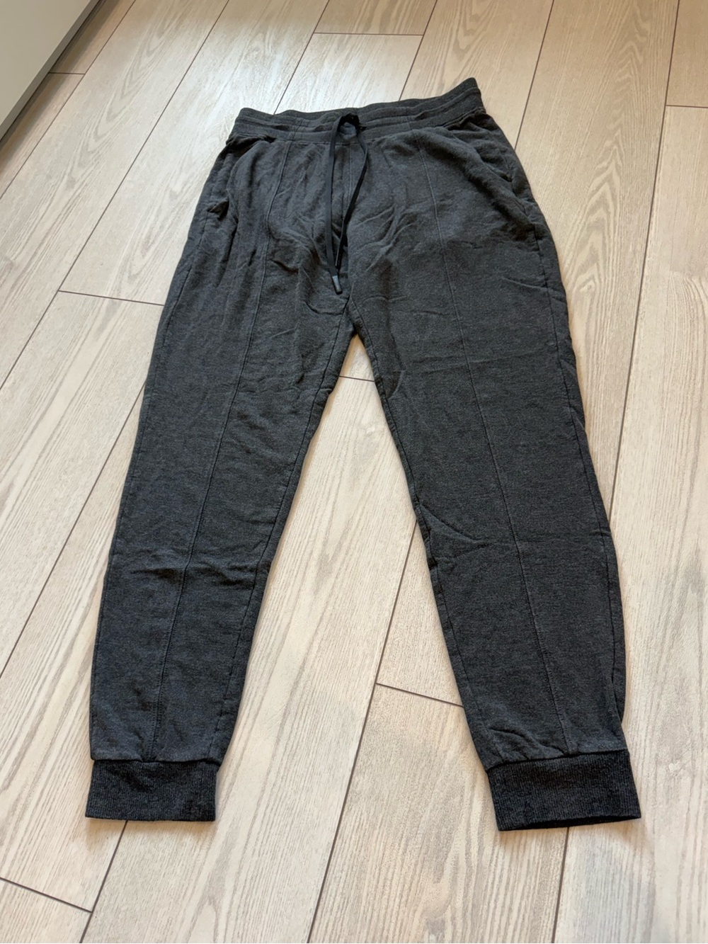 Kit and Ace charcoal grey joggers small loungewear pockets comfy modal casual